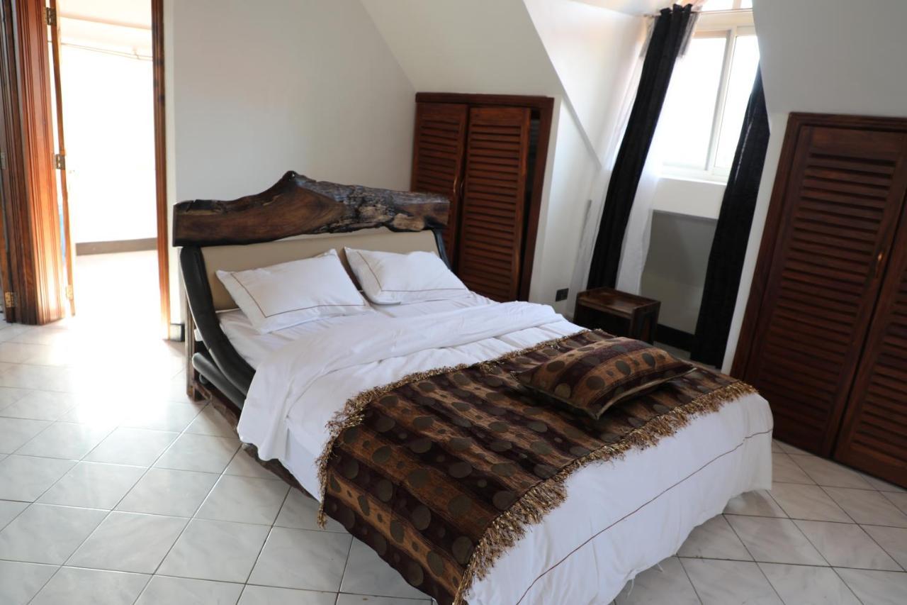 Stallion Place - Bed And Breakfast Kampala Ngoại thất bức ảnh